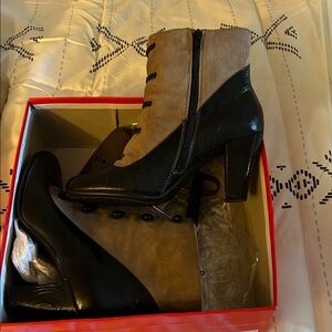 AEROSOLES Black and Tan Ankle Booties High Heel